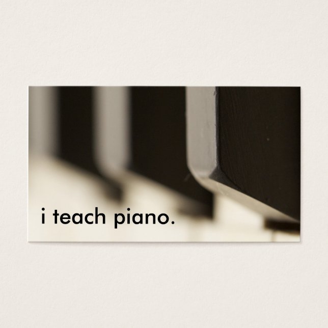 j'enseigne le piano. (Devant)
