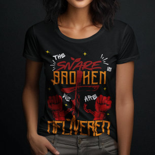 Jesus Set Me Free Christian Spiritual Believe Wome T-Shirt