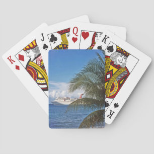 Jeu De Cartes Bateau de croisière carnavalesque amarré à Grand C