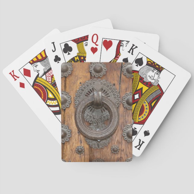 Jeu De Cartes Connecteur métallique sur la vieille porte en bois (dos)