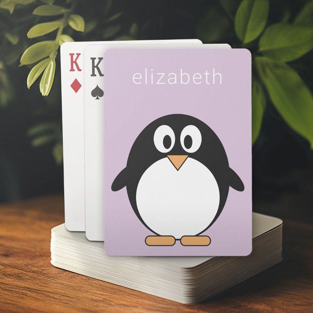 Jeu De Cartes Cute Cartoon Penguin Pastel Purple Nom moderne (Personalized playing cards)