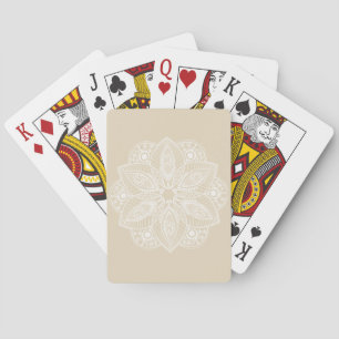 Jeu De Cartes Mandala blanc exotique sur Arrière - plan beige