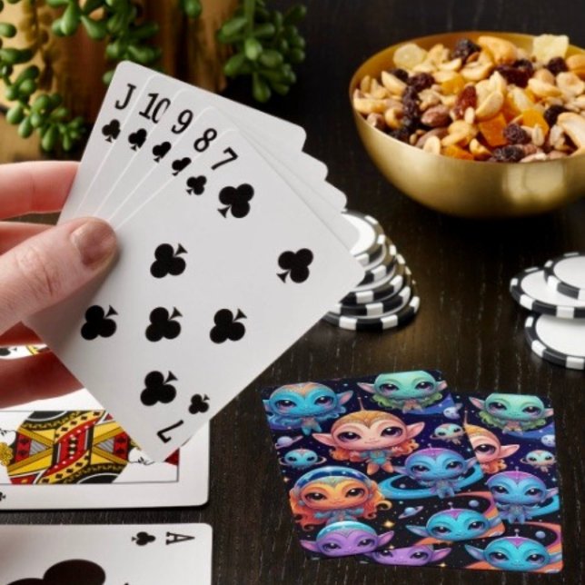 Jeu De Cartes Petits Aliens Multi-Couleurs dans l'Espace (Poker cards easy to shuffle, smooth card stock. Dimensions: 2.5" x 3.5”. )