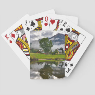 Jeu De Cartes Peu de Chambre en brume sur le lac