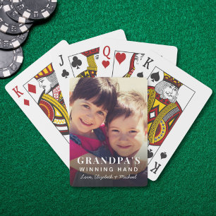 Jeu De Cartes Photo de la main gagnante de grand-père en train d