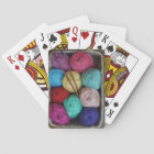 Tricot coloré en fils