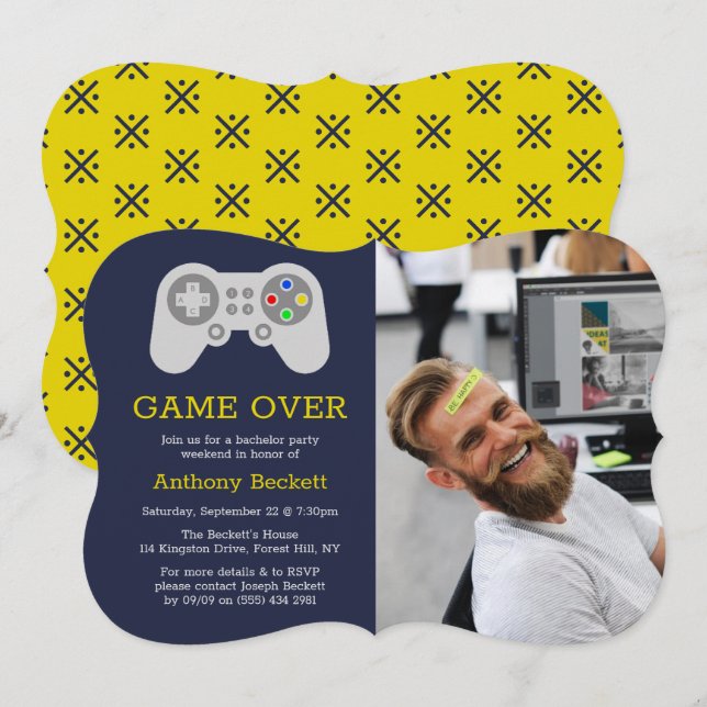 Jeu moderne sur photo Bachelor Party Invitations (Devant / Derrière)