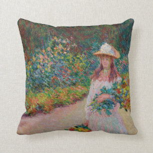 Jeune fille dans le jardin de Giverny, 1888 Throw Pillow