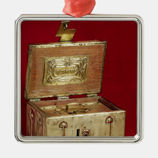 Jewel box metal ornament (Front)