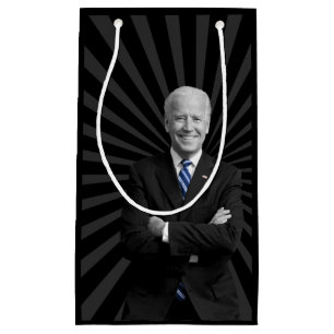 JOE BIDEN FOR PRESIDENT 2020 USA ARMS FOLDED SMALL GIFT BAG