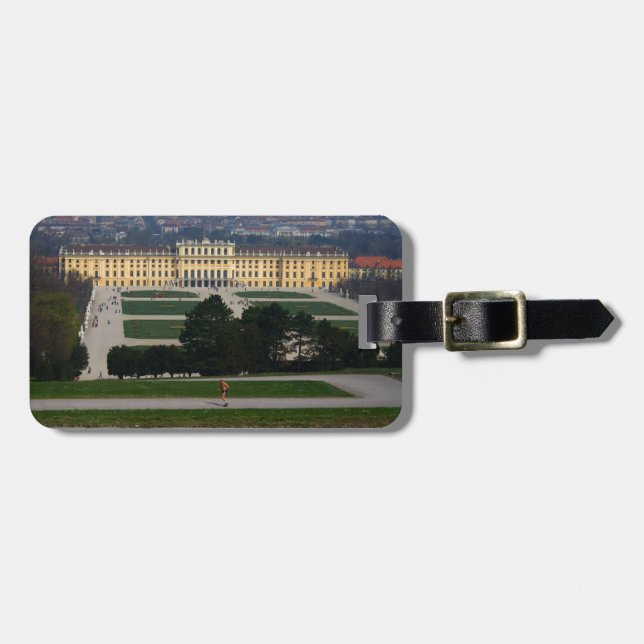 Jogger In Schönbrunn Luggage Tag (Front Horizontal)