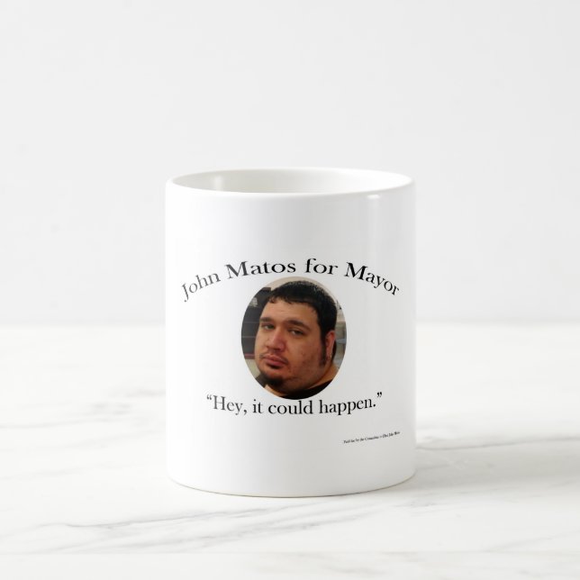 John Matos pour la tasse de maire café (Centre)