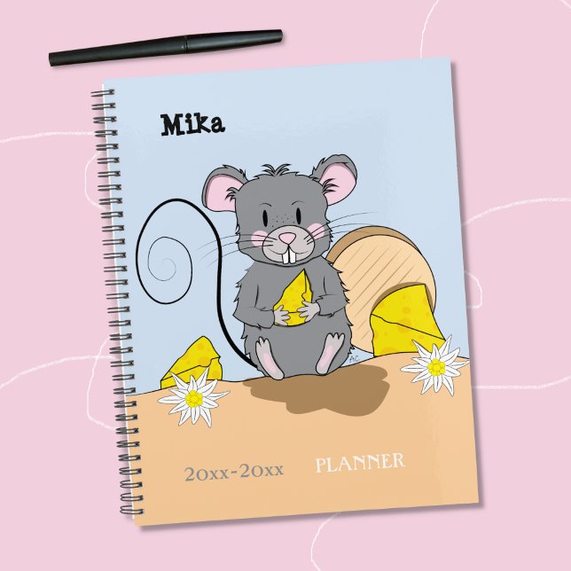 Joli Cartoon Gris Souris Plannière de l'école prim (Créateur téléchargé)