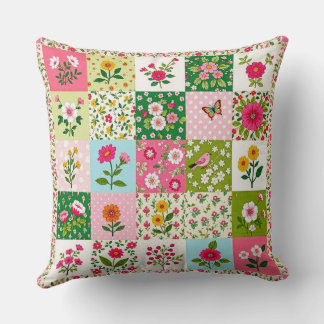 Joli coussin patchwork d'été.