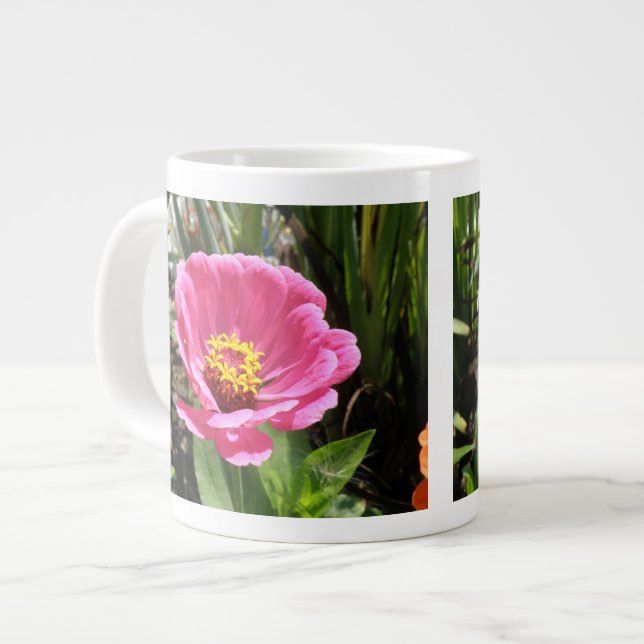 Joli rose Zinnia Mug (Devant gauche)