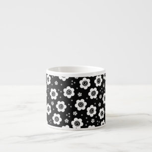 Jolie fleurs blanches en noir Espresso Mug