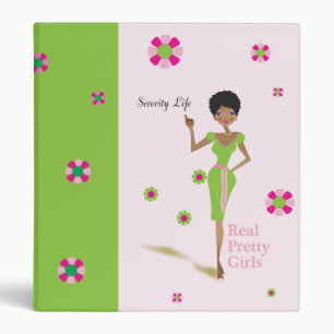 Jolies filles roses et classeur vert