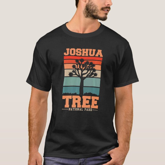 Joshua Tree National Park Hiking California Vacati T-Shirt (Front)