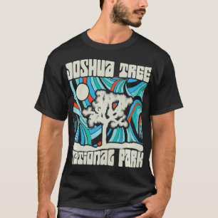 Joshua Tree National Park Retro Psychedelic 60s T-Shirt