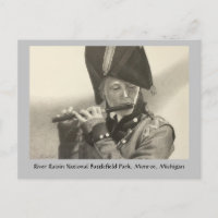 Joueur de Fife sur la carte postale de poste de Ba