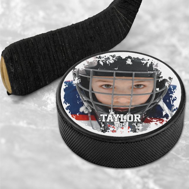 Joueur en détresse Photo Équipe Jersey Numéro (Distressed Player Photo Team Jersey Number Hockey Puck)