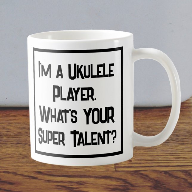 Joueur Ukulele Super Talent. Café Mug (Créateur téléchargé)