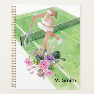 Joueuse de tennis avec des fleurs et une raquette