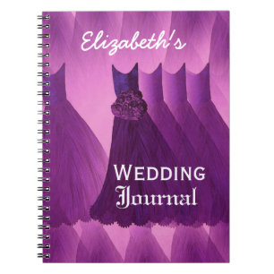 Journal pourpre de wedding planner de demoiselles