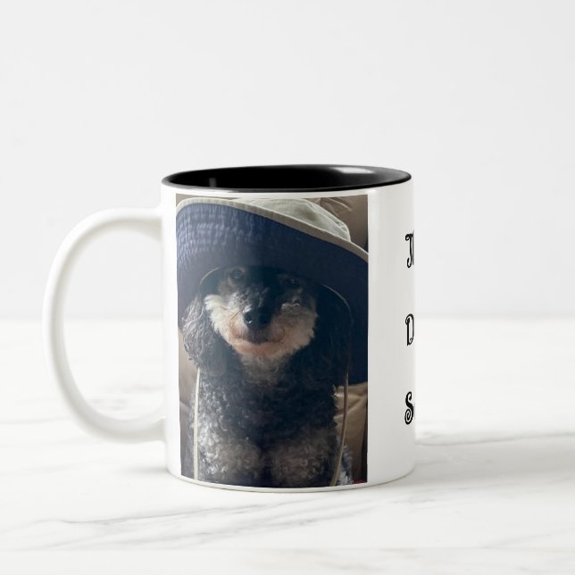 Jours de chien de la tasse d'été avec caniche (Gauche)