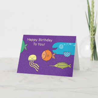 Joyeux anniversaire sous la carte de la mer avec d