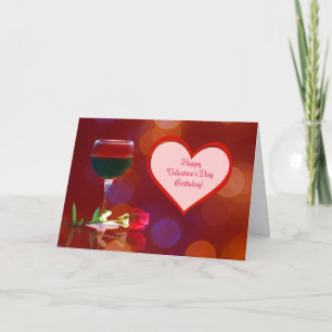 Joyeux anniversaire sur la carte de Saint-Valentin