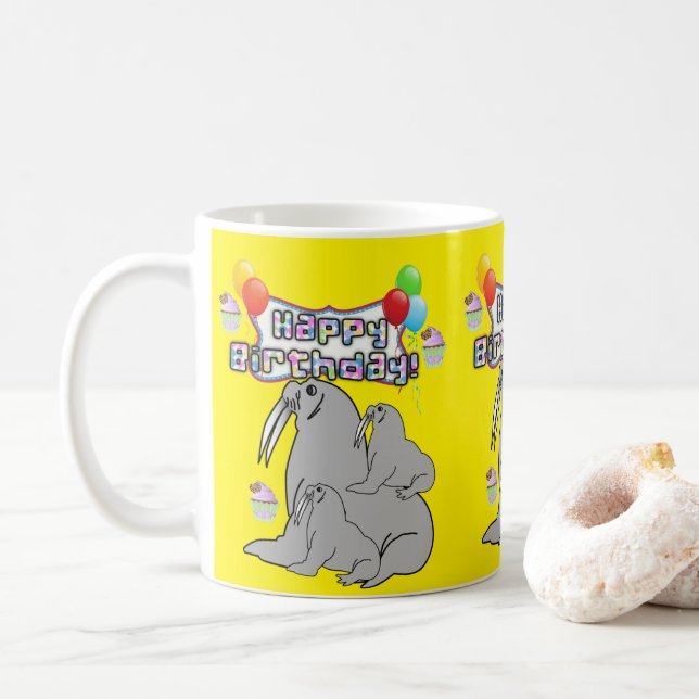 Joyeux Ballons de phoques gris de Mug Anniversaire (Avec donut)