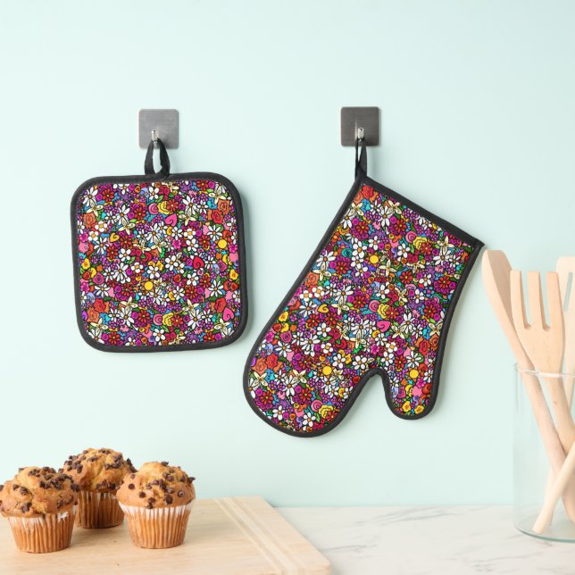 Joyful Garden Oven Mitt & Pot Holder Set (Insitu(Hanging))