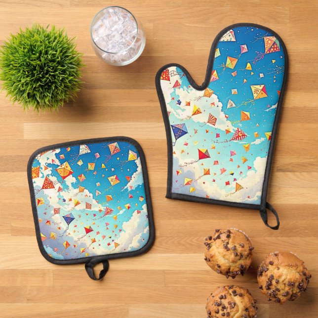 Joyful Kites Soaring High Oven Mitt & Pot Holder Set (Top Down)