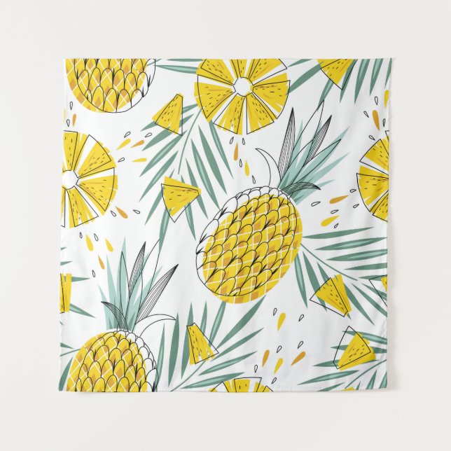 Juicy pineapples: bright vintage pattern. tapestry (Front)