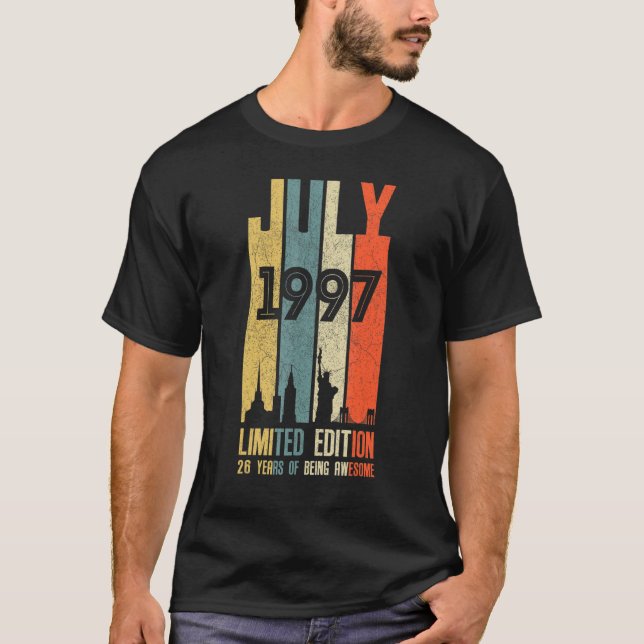 July 1997 26 Birthday 26 Year Old 1997 Birthday Vi T-Shirt (Front)