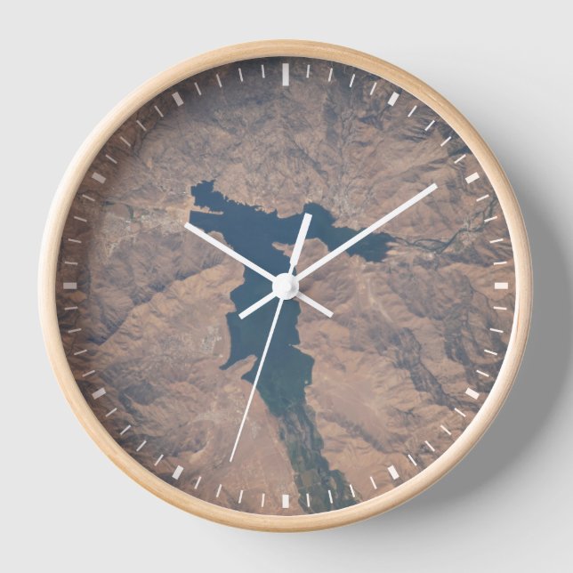 July 4, 2019 - Lake Isabella In California. Clock (Front)