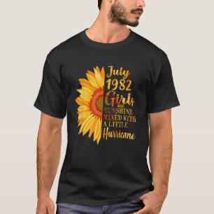July Girls 1982  41st Birthday  41 Years Old T-Shirt
