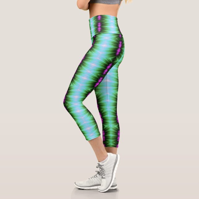 jungle fever  capri leggings (Left)