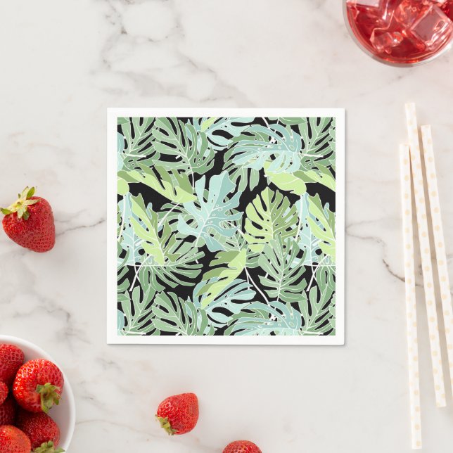 Jungle Floral Pattern Napkin (Insitu)