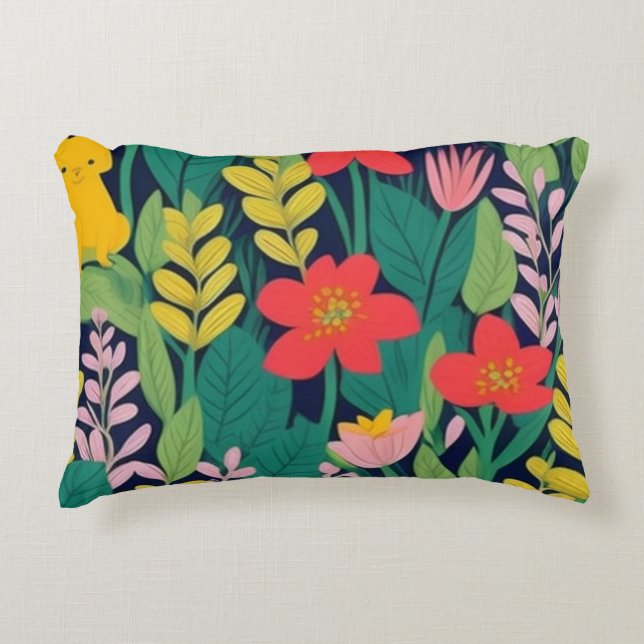Jungle pattern accent pillow (Front)