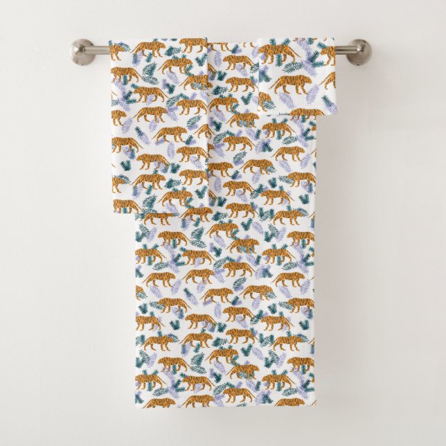 Jungle tiger on white bath towel set (Insitu)