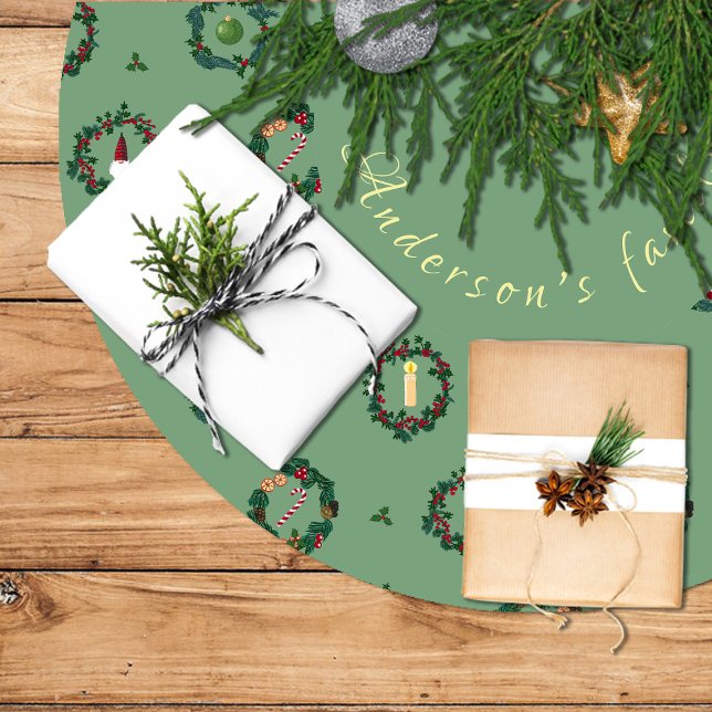 Jupon De Sapin En Polyester Brossé Elementos decorativos dentro de coronas de navidad (Decorative elements inside Christmas wreaths)