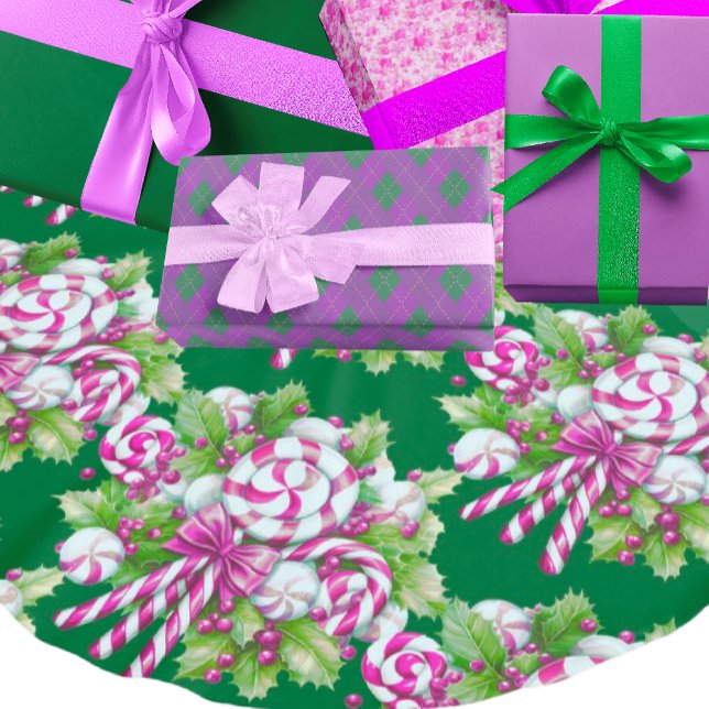 Jupon De Sapin En Polyester Brossé Festif rose blanc Sucre de canne vert Noël (Sweet Christmas candy canes on a dark green background make a beautiful tree shirt!)