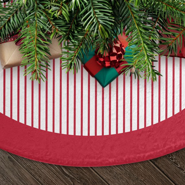 Jupon De Sapin En Polyester Brossé Modern Red Stripes Christmas (Créateur téléchargé)