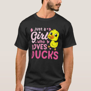 Just a Girl who loves Ducks Harvest Farming Barn C T-Shirt