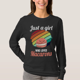 Just A Girl Who Loves Macarons Retro Women Macaron T-Shirt