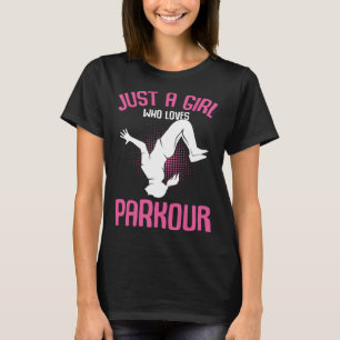 Just a Girl who loves Parkour Traceur Kids Women G T-Shirt