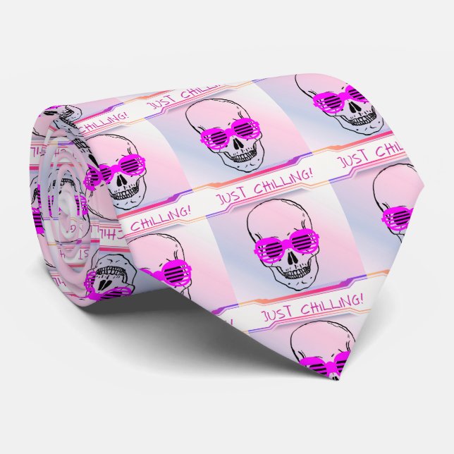 JUST CHILLING SKULL TIE (Rolled)