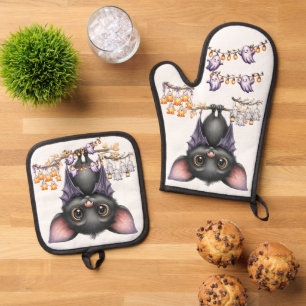 Just hanging around, Bats Oven Mitt & Pot Holder Set
